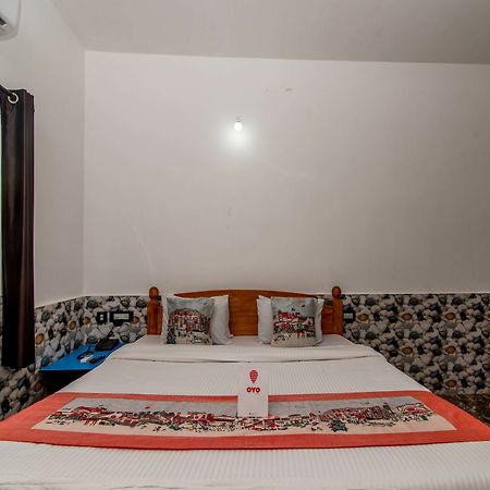 Oyo 10809 Hotel Tushar Inn Baga Exterior photo