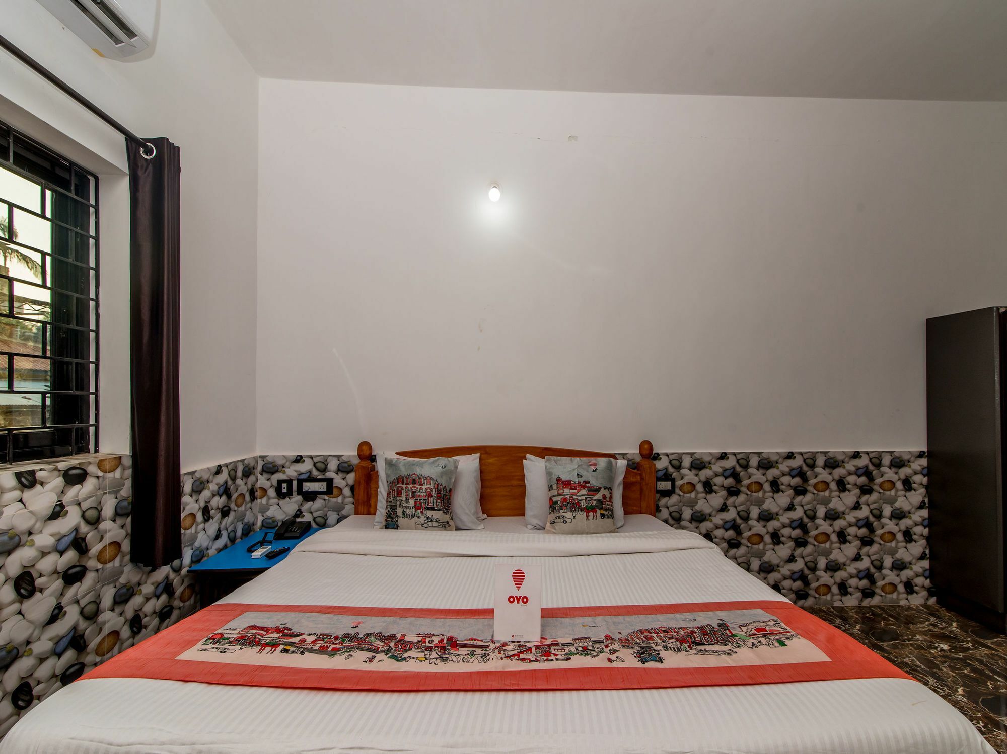 Oyo 10809 Hotel Tushar Inn Baga Exterior photo