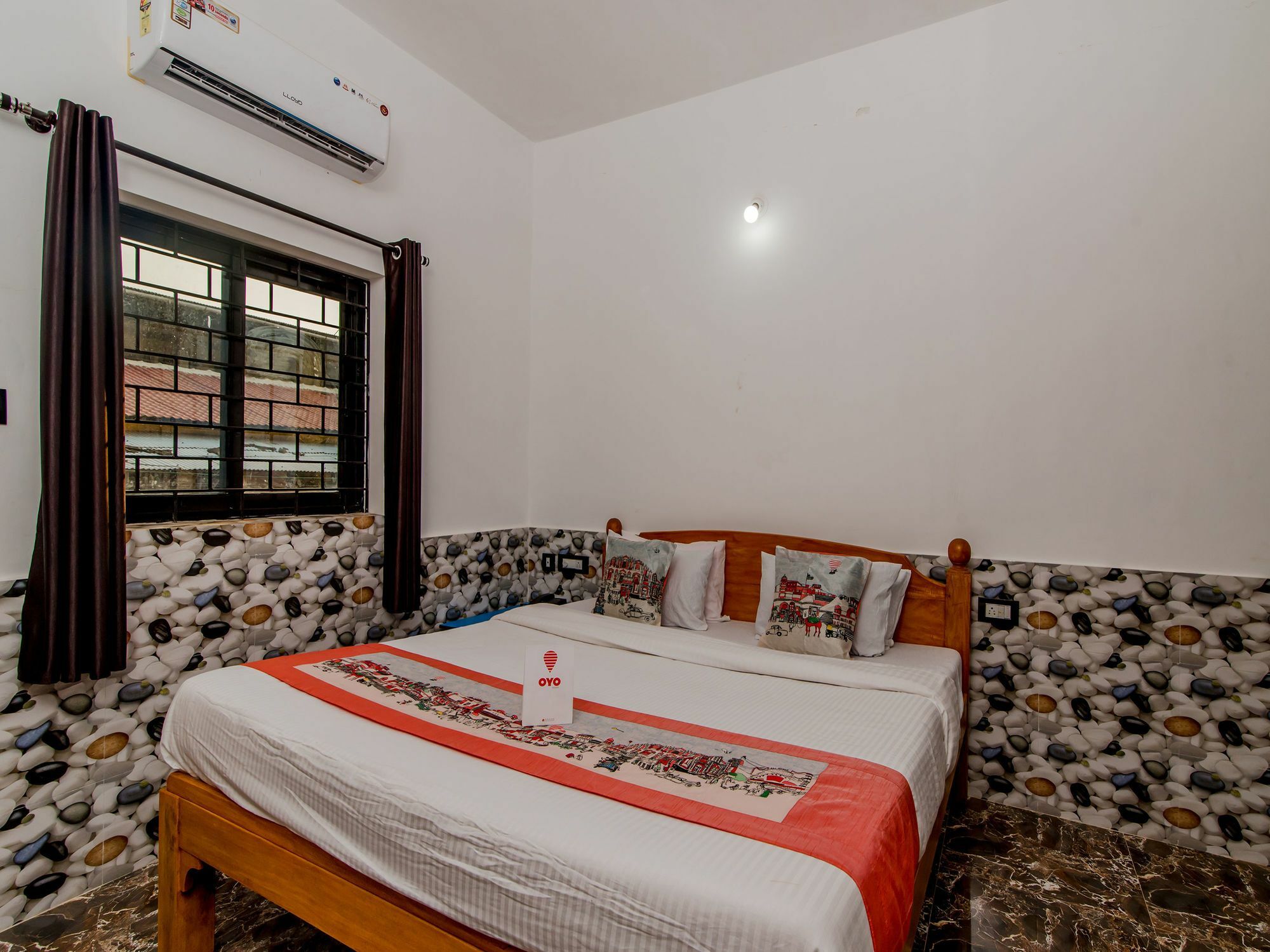 Oyo 10809 Hotel Tushar Inn Baga Exterior photo